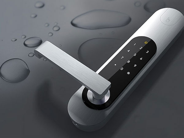 桂林換鎖芯公司電話(配汽車鑰匙多少錢)